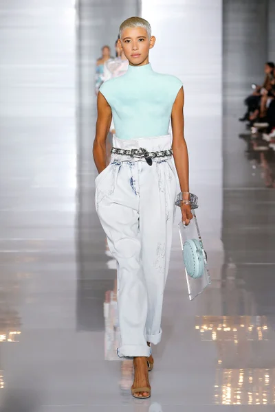 Look 55